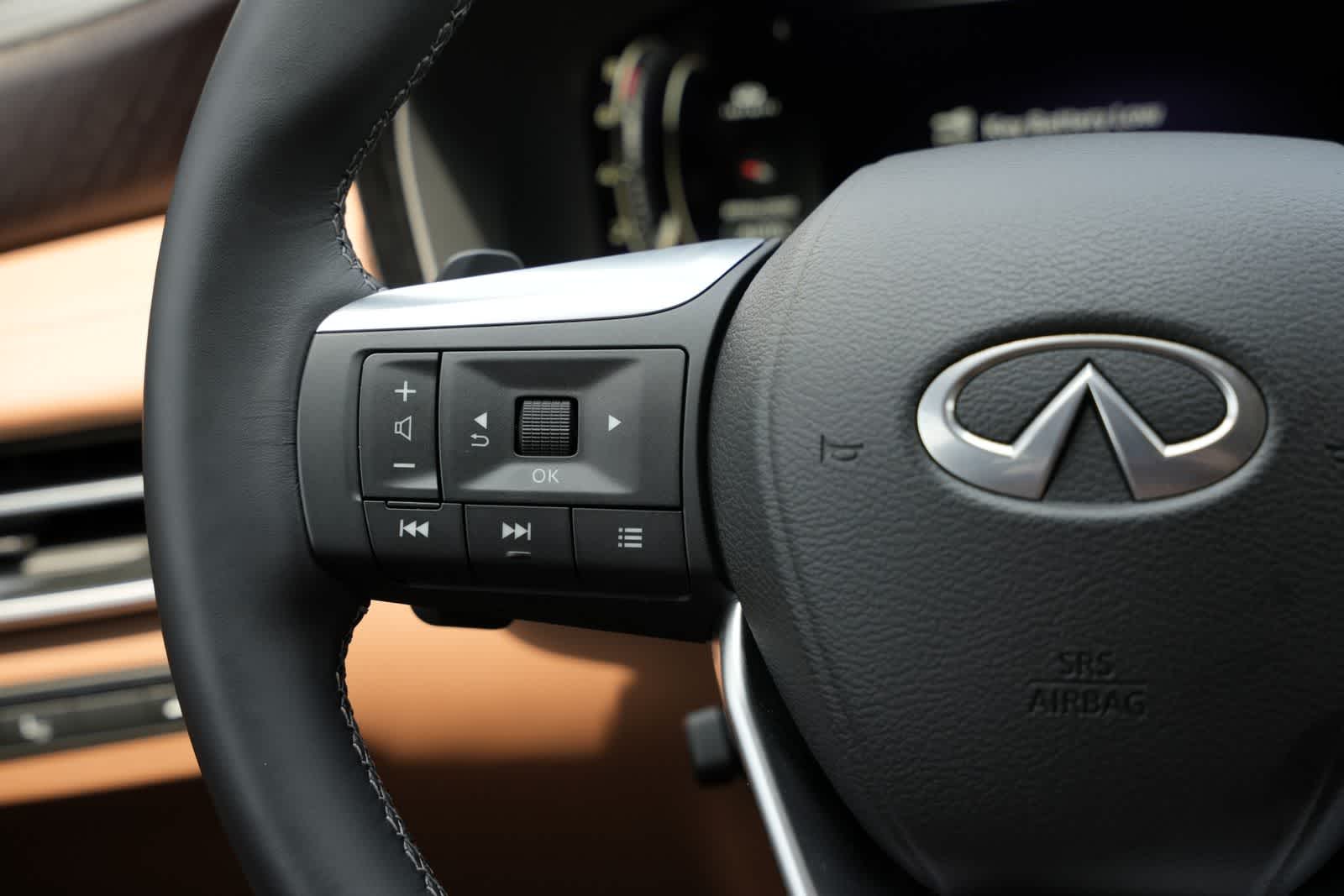 2023 INFINITI QX60 SENSORY