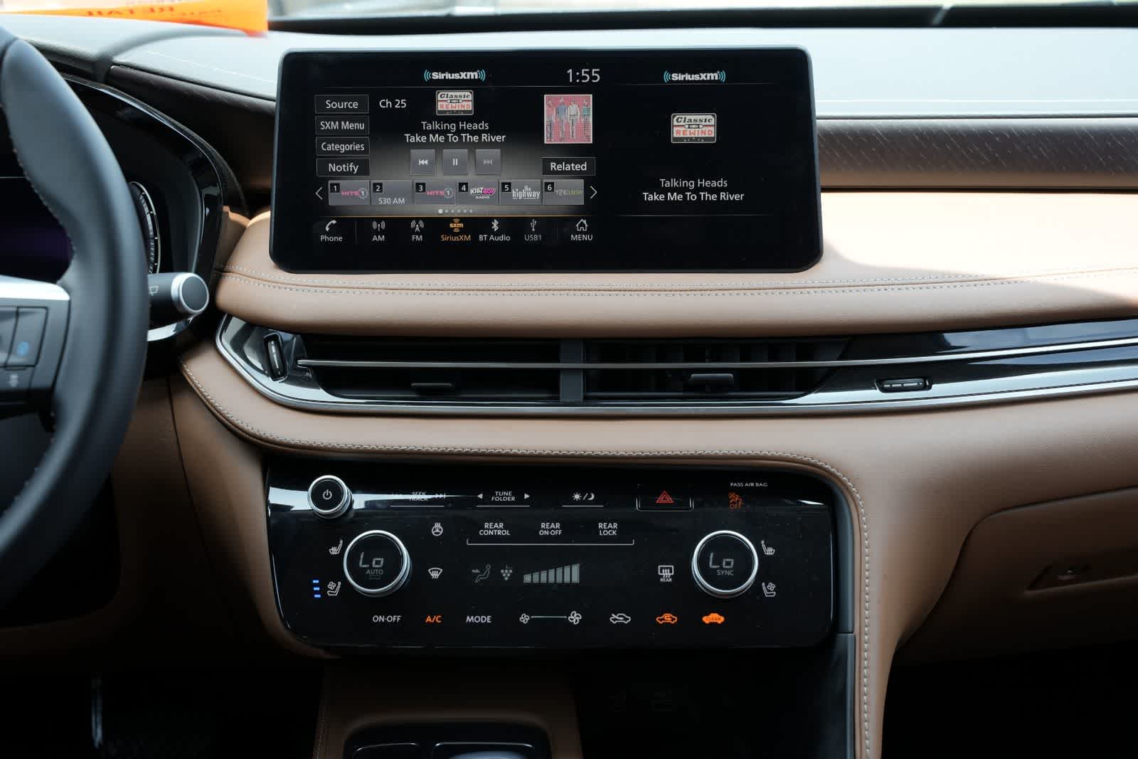 2023 INFINITI QX60 SENSORY
