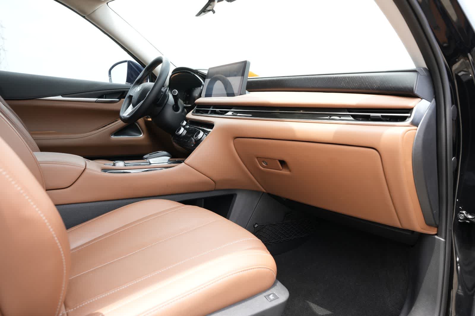 2023 INFINITI QX60 SENSORY