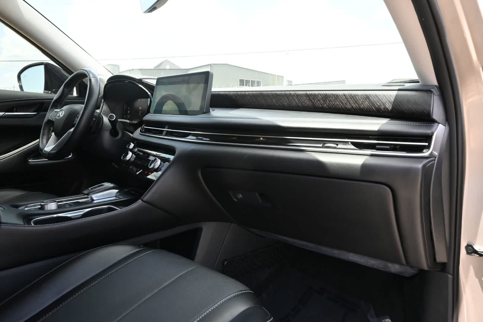 2023 INFINITI QX60 SENSORY