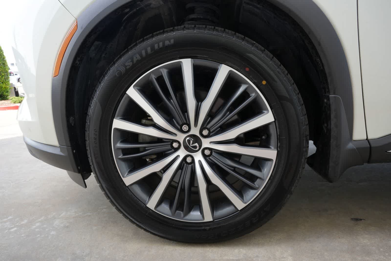 2023 INFINITI QX60 SENSORY