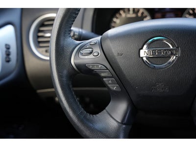 2017 Nissan Pathfinder Platinum