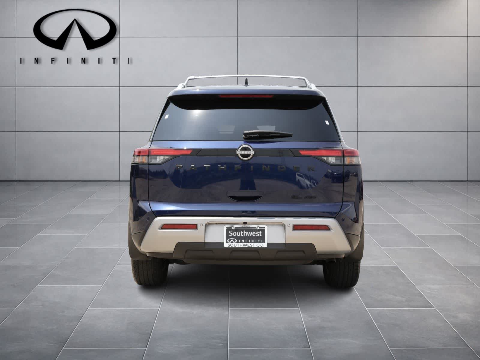 2023 Nissan Pathfinder SL