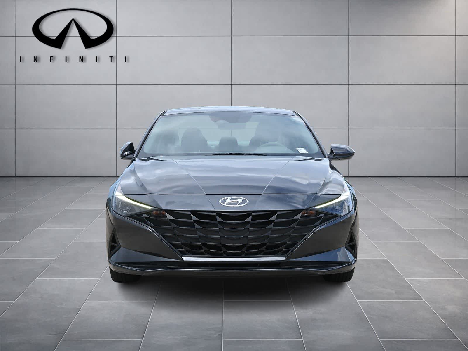 2021 Hyundai Elantra SE
