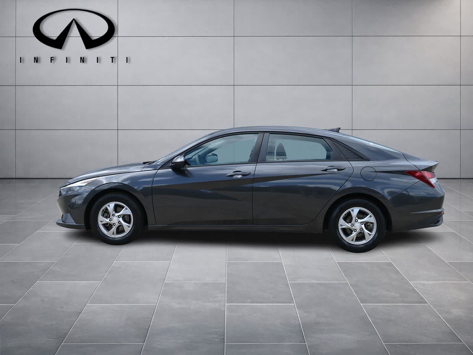 2021 Hyundai Elantra SE