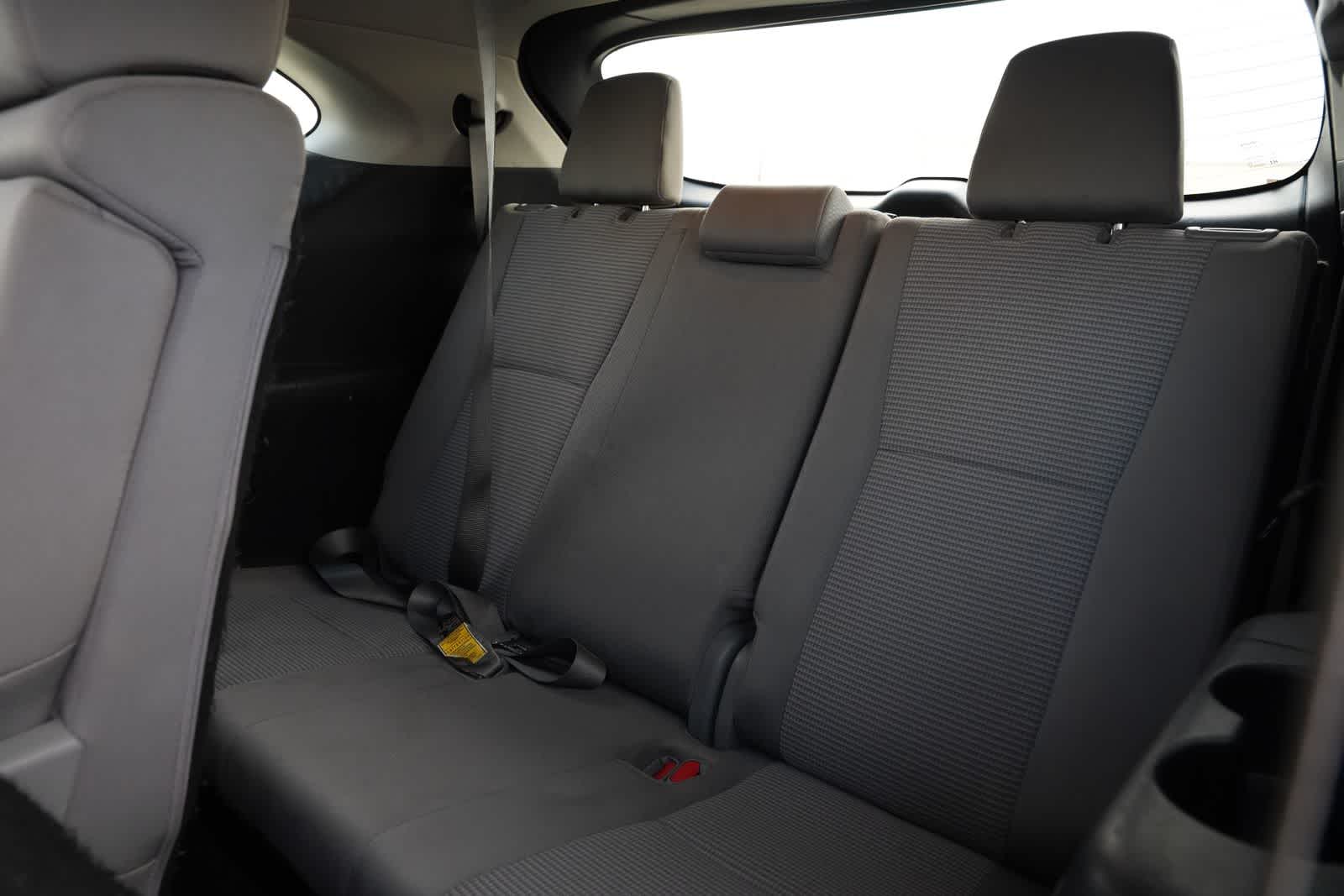 2022 Toyota Highlander Hybrid LE