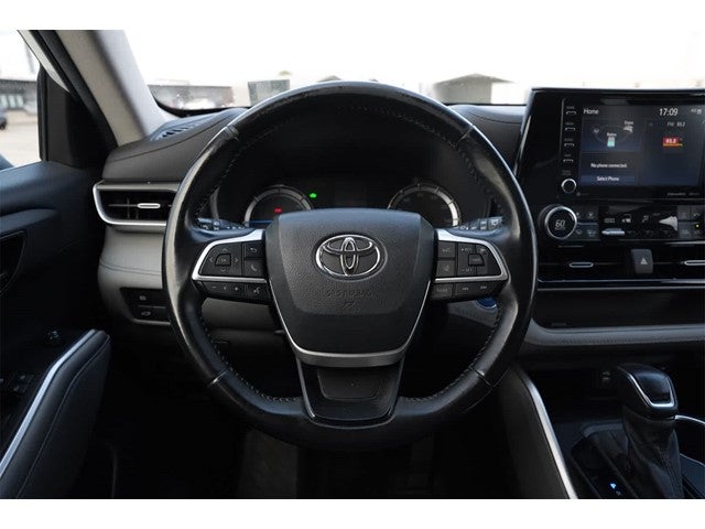 2022 Toyota Highlander Hybrid LE