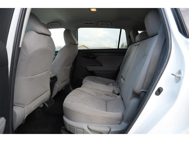 2022 Toyota Highlander Hybrid LE