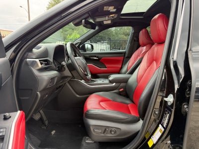 2021 Toyota Highlander XSE
