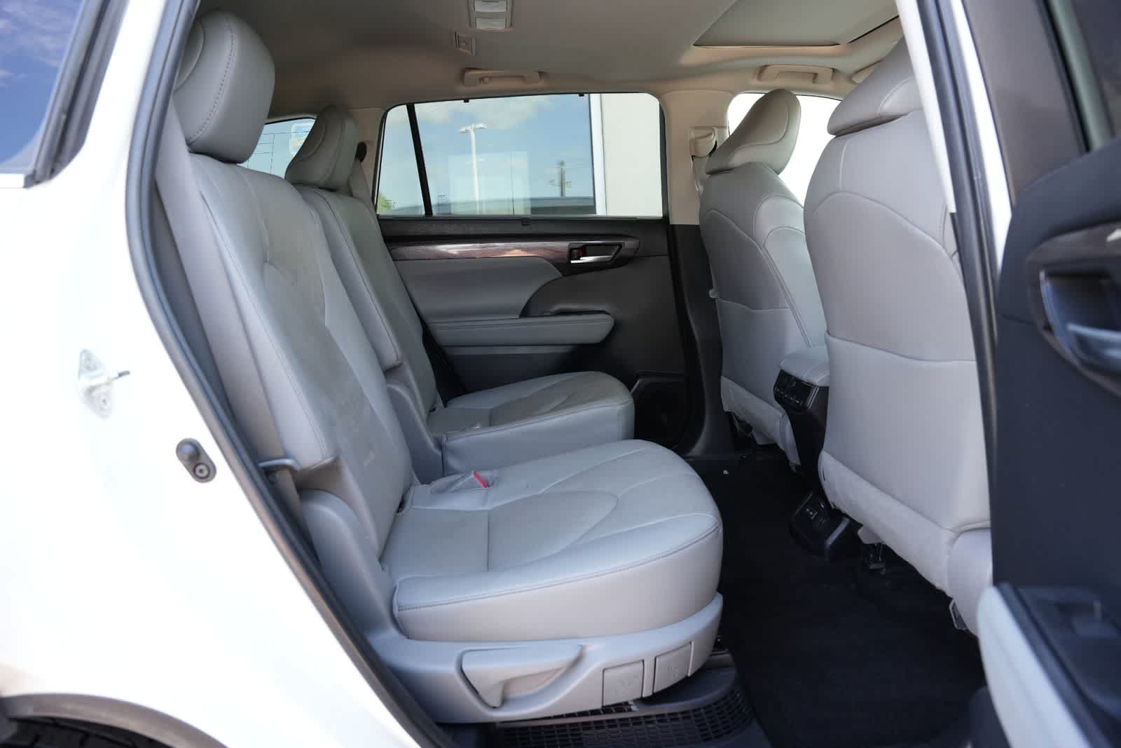 2023 Toyota Highlander Hybrid Limited