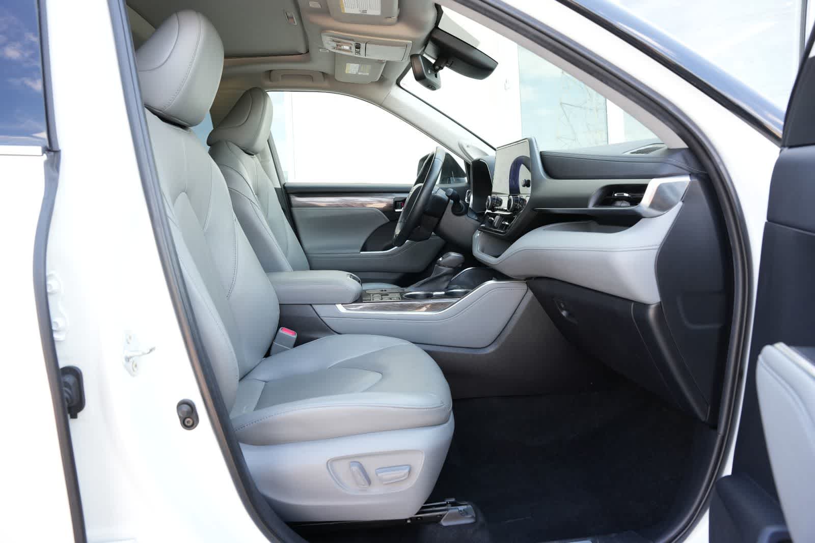 2023 Toyota Highlander Hybrid Limited