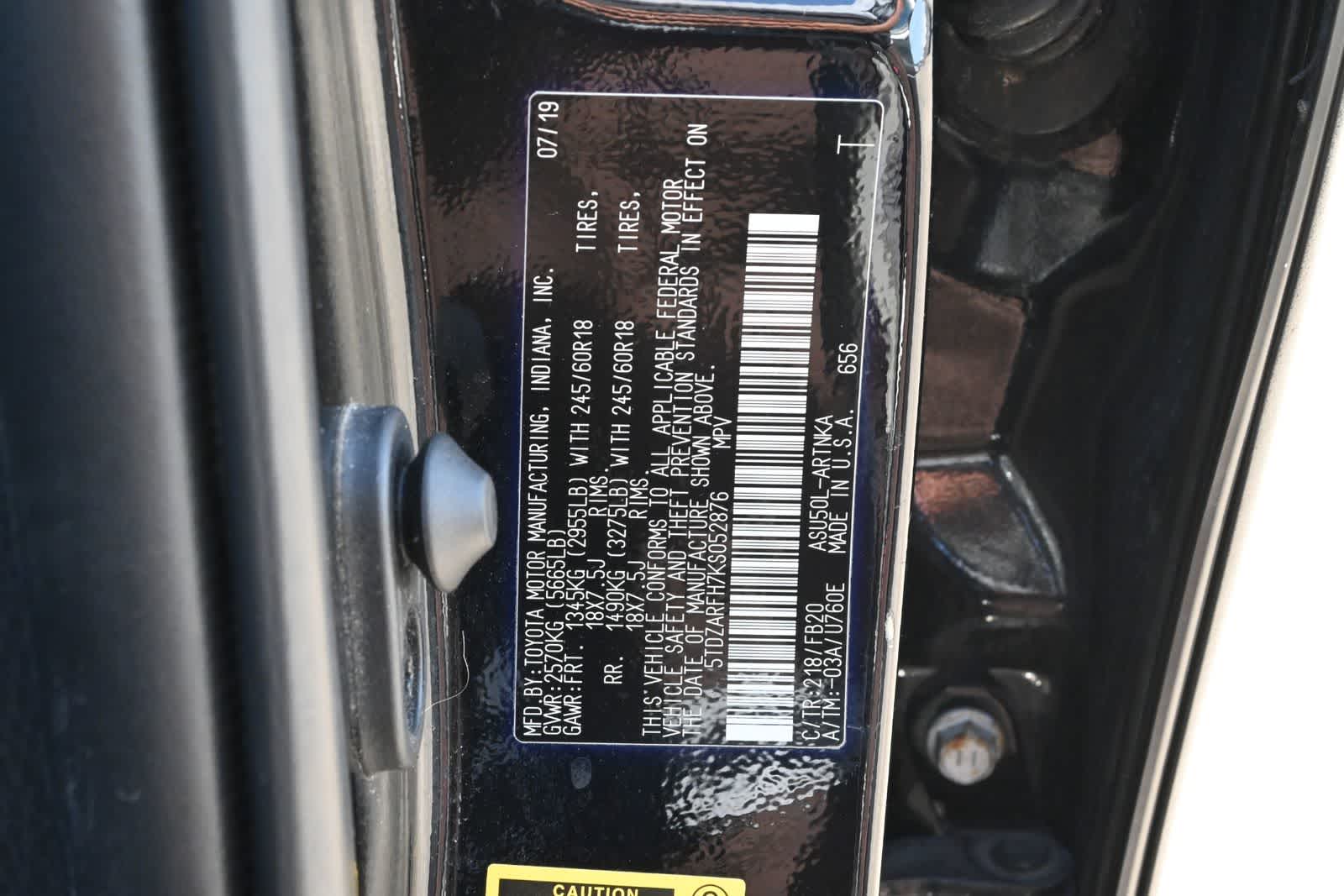 2019 Toyota Highlander LE