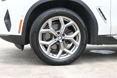2022 BMW X4 xDrive30i xDrive30i