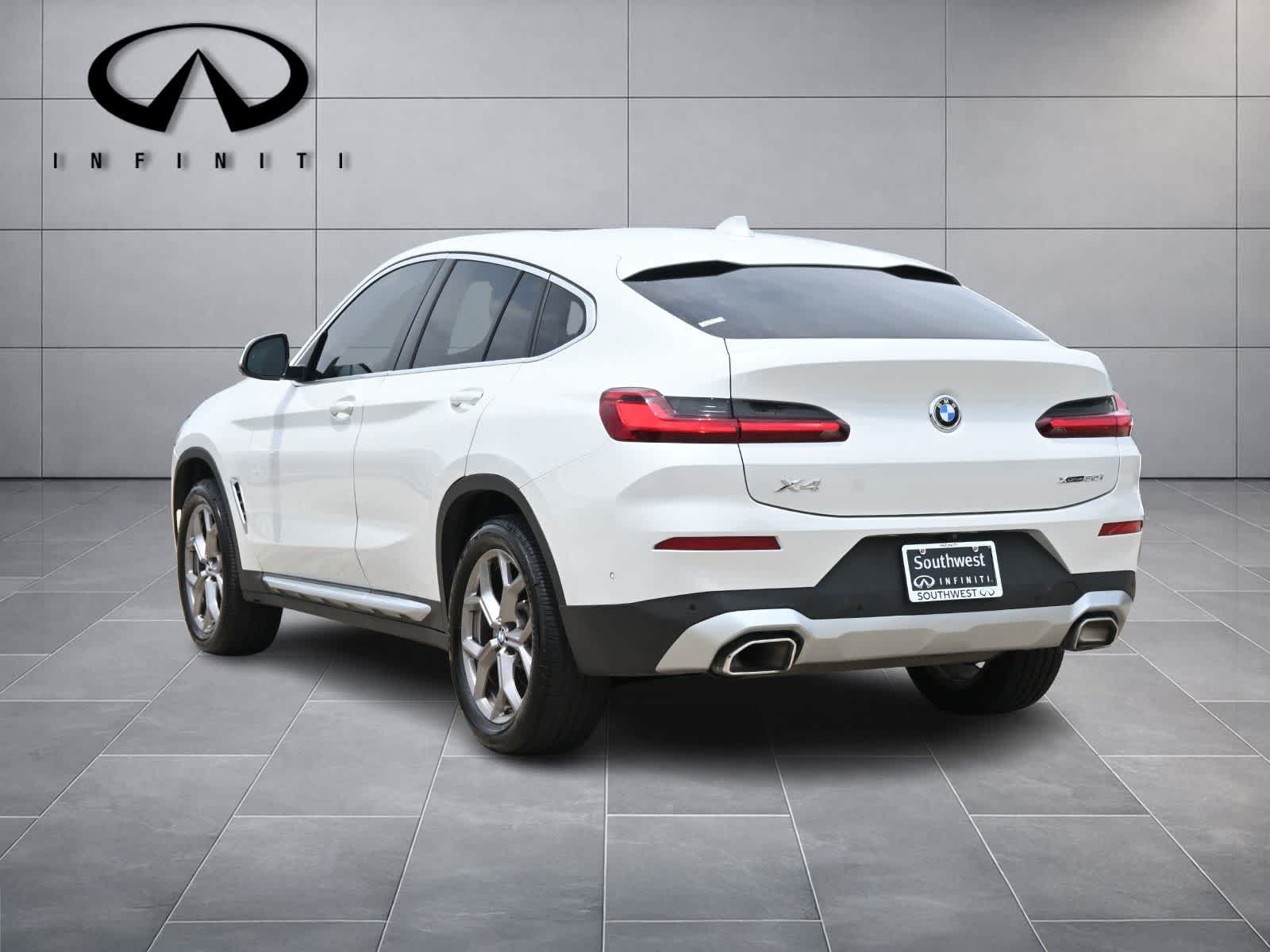 2022 BMW X4 xDrive30i xDrive30i
