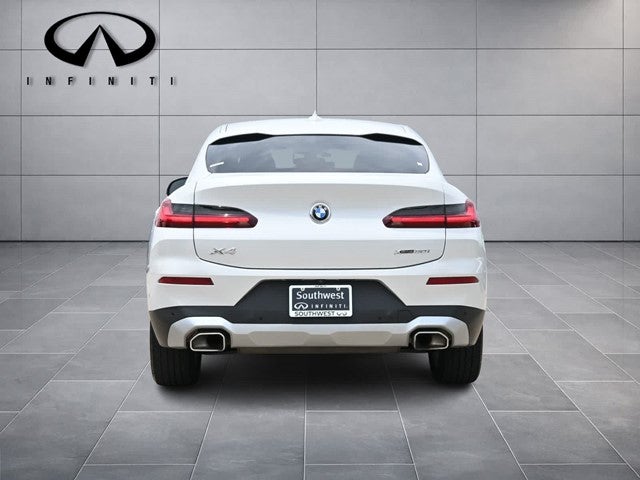 2022 BMW X4 xDrive30i xDrive30i