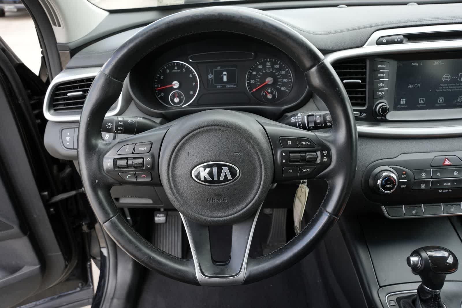2017 Kia Sorento LX
