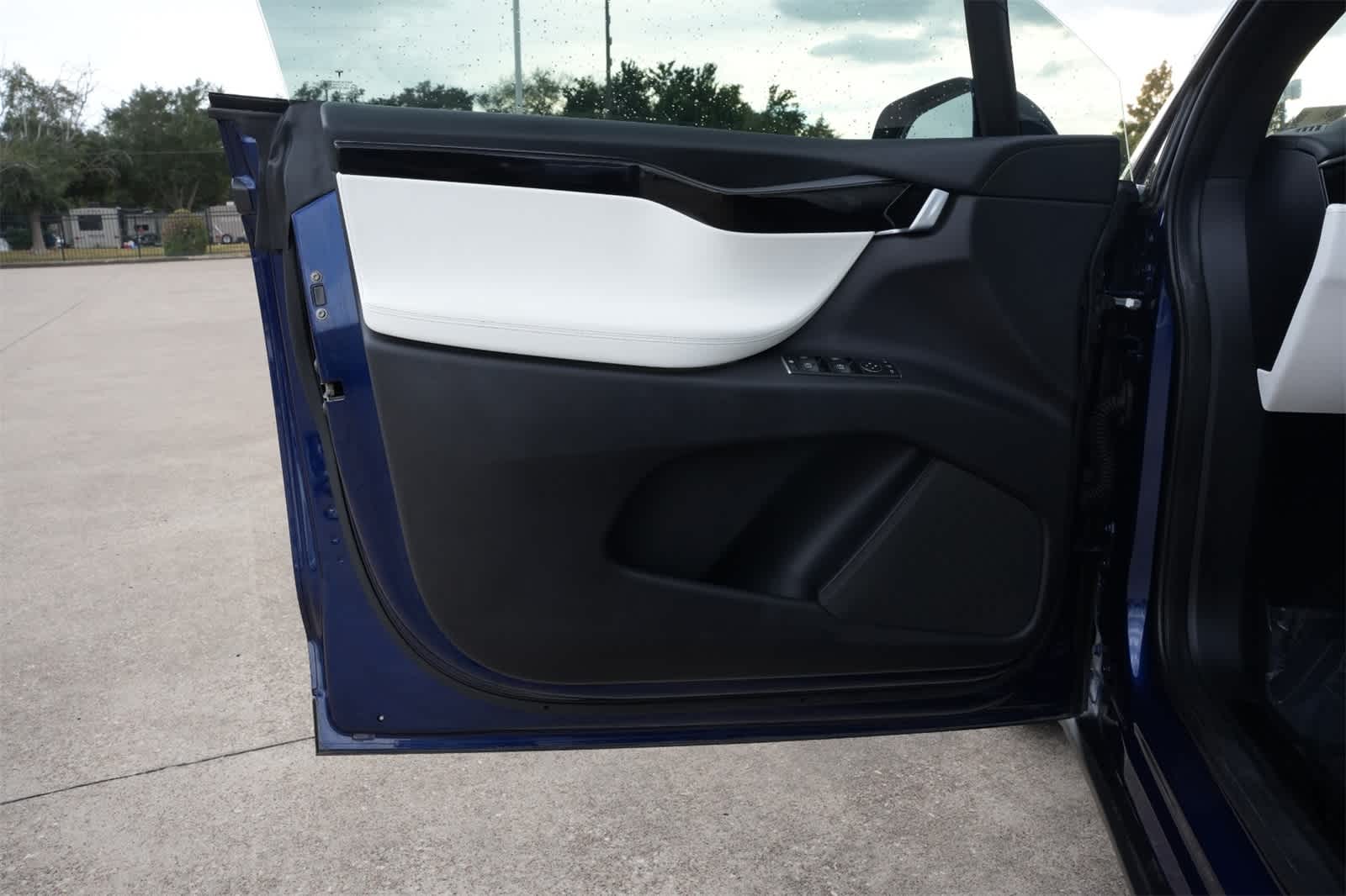 2019 Tesla Model X 75D