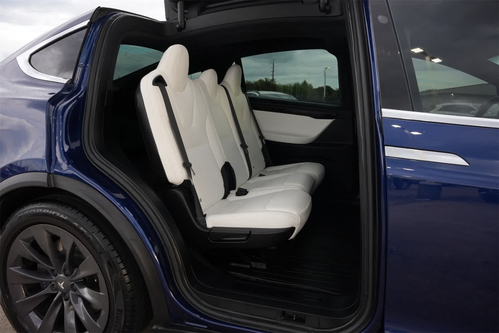 2019 Tesla Model X 75D