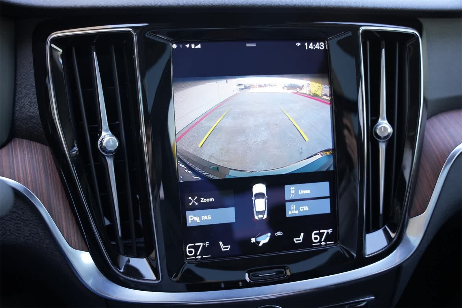 2021 Volvo S60 Momentum