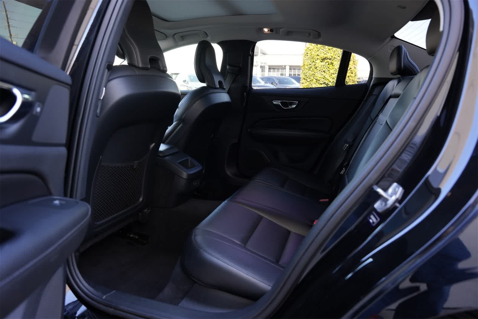 2021 Volvo S60 Momentum