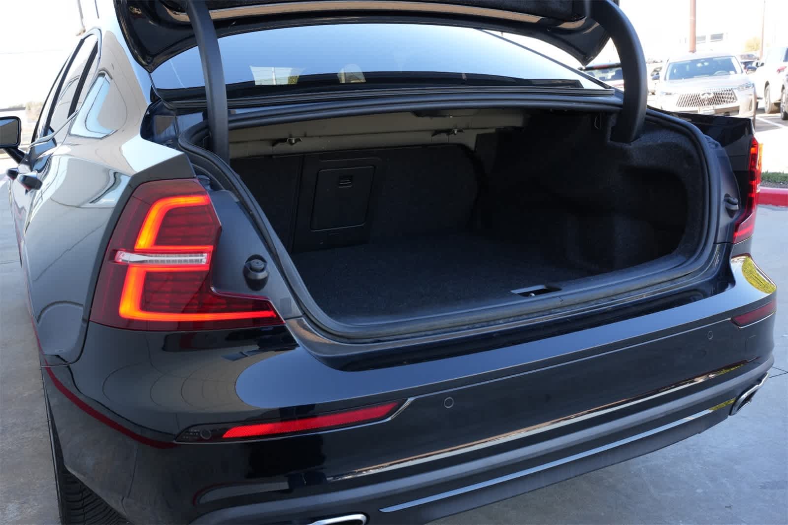 2021 Volvo S60 Momentum