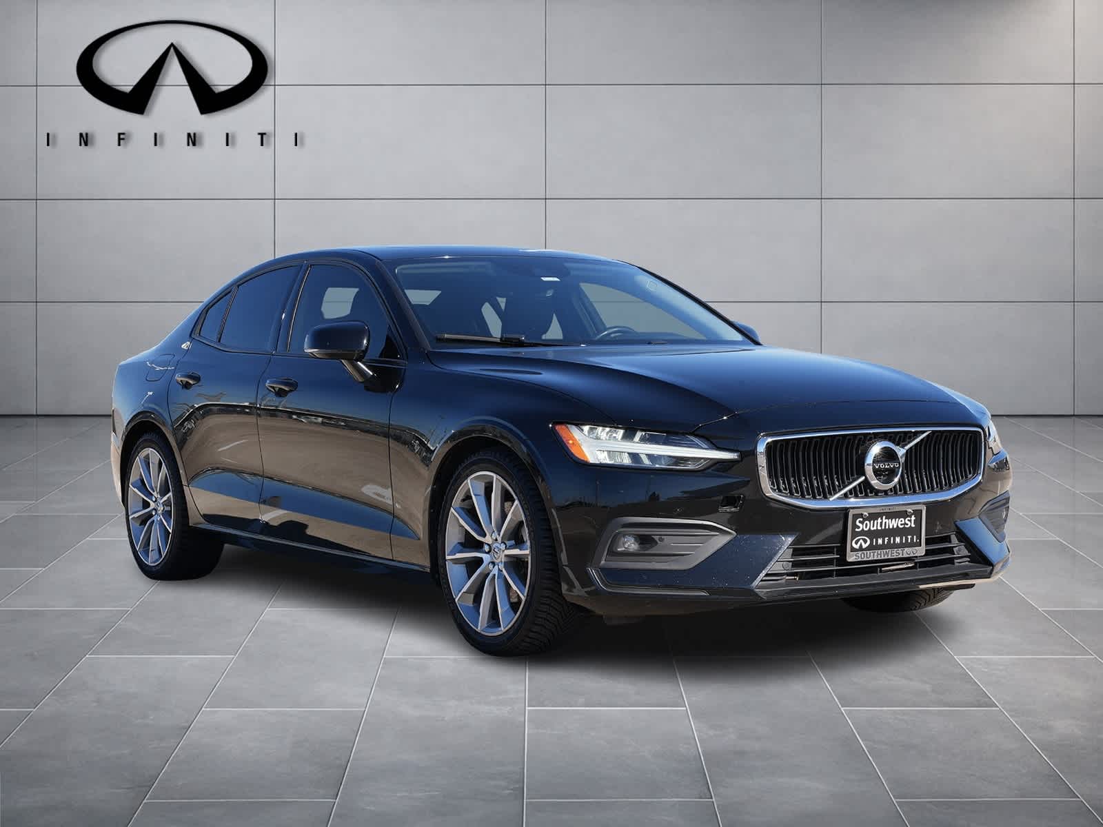 2021 Volvo S60 Momentum