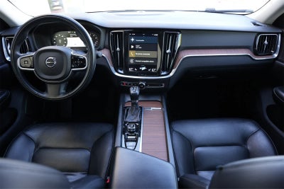 2021 Volvo S60 Momentum