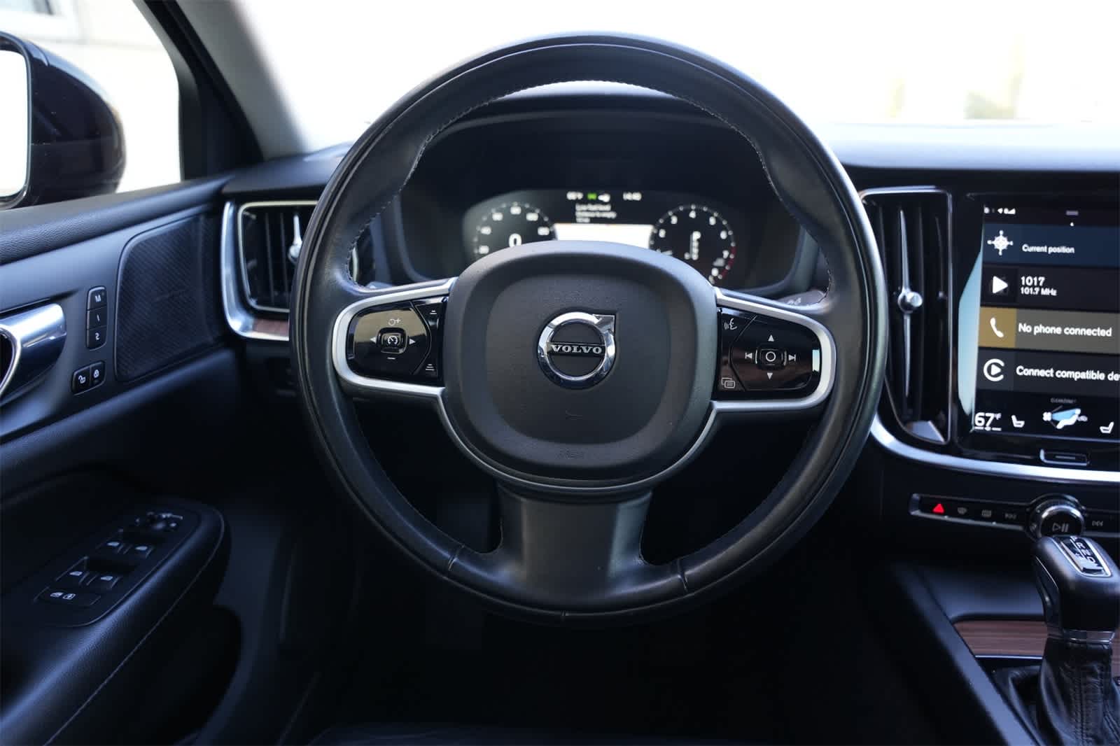 2021 Volvo S60 Momentum