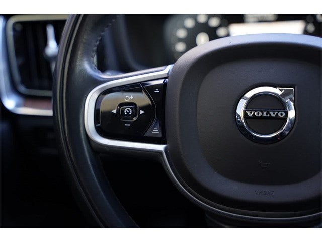 2021 Volvo S60 Momentum