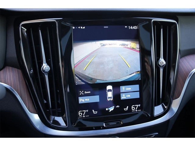 2021 Volvo S60 Momentum