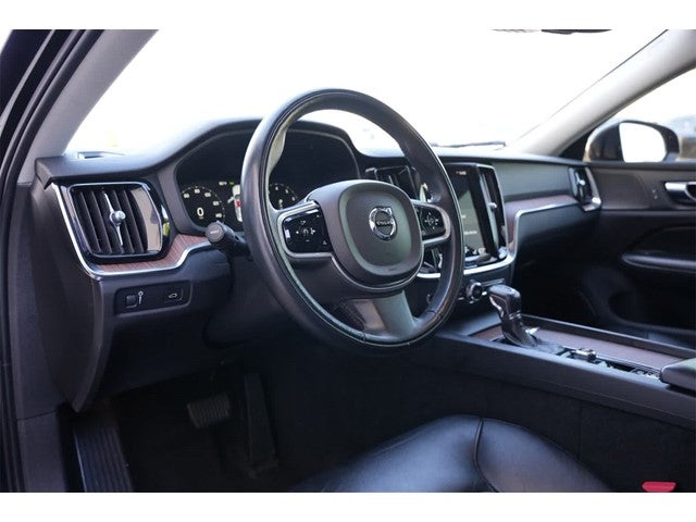 2021 Volvo S60 Momentum