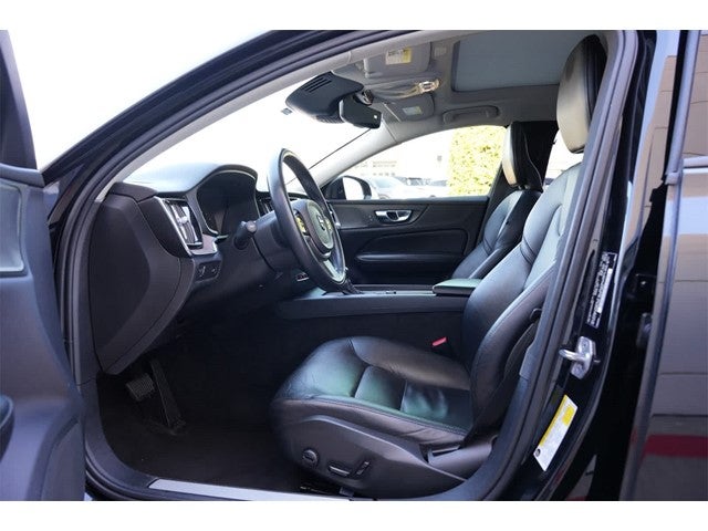 2021 Volvo S60 Momentum