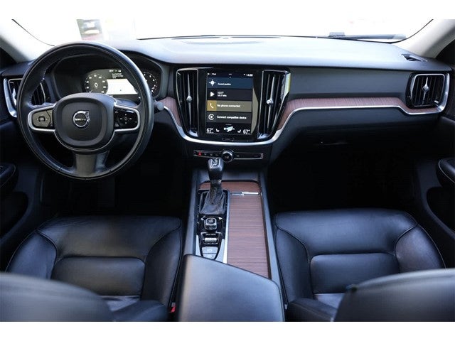 2021 Volvo S60 Momentum