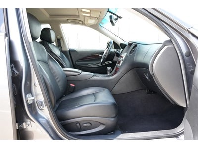 2016 INFINITI QX50 RWD 4dr