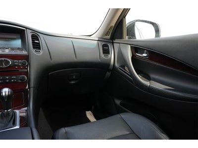 2016 INFINITI QX50 RWD 4dr