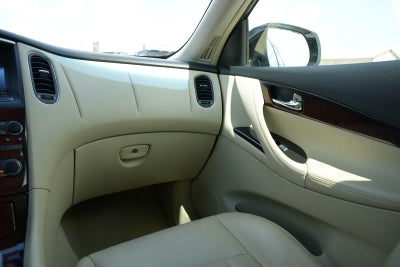 2016 INFINITI QX50 RWD 4dr