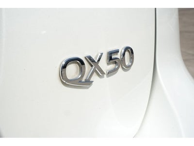 2016 INFINITI QX50 RWD 4dr