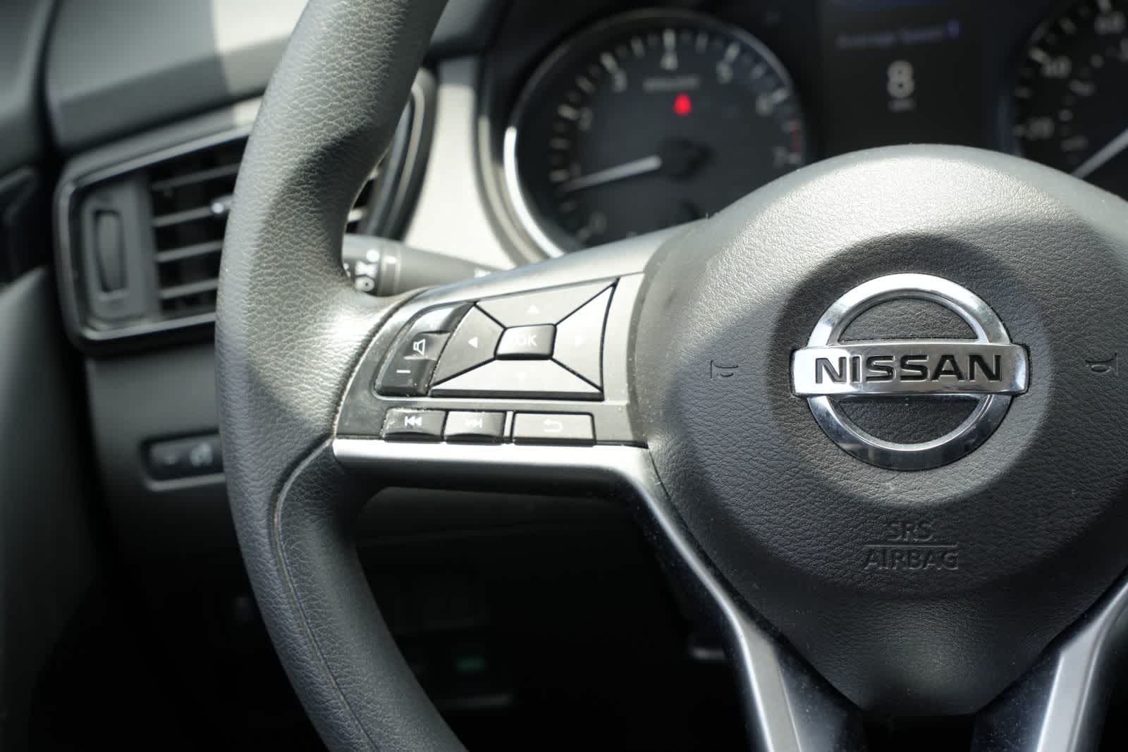 2020 Nissan Rogue Sport SV