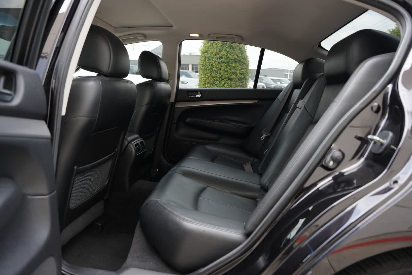 2012 INFINITI G37 Sedan Journey