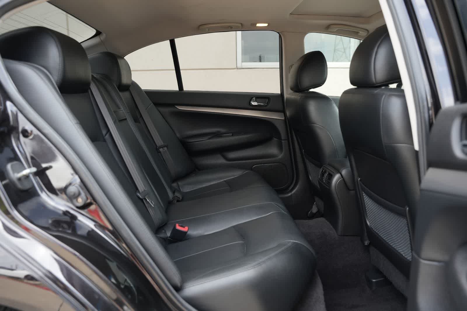 2012 INFINITI G37 Sedan Journey