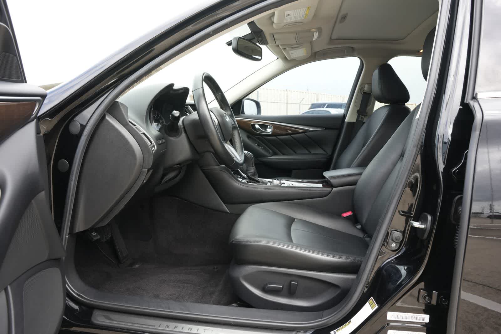 2019 INFINITI Q50 3.0t LUXE