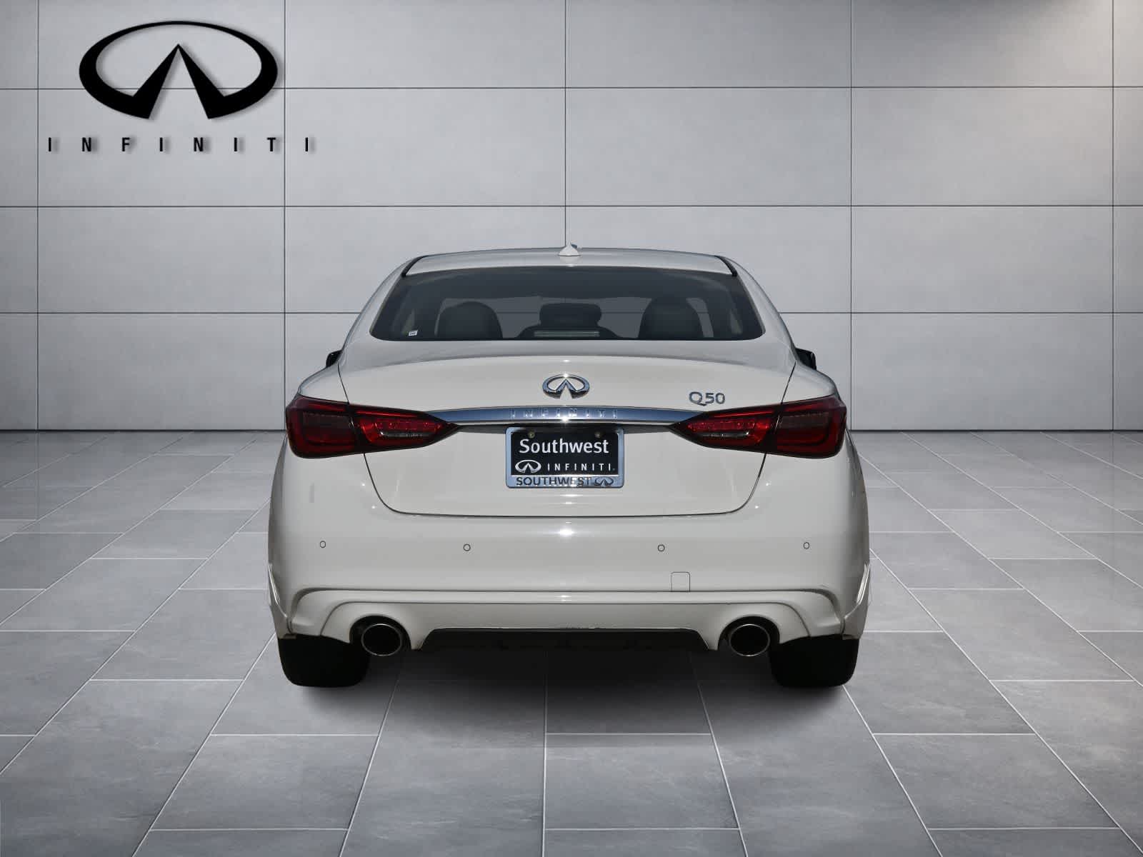 2023 INFINITI Q50 LUXE