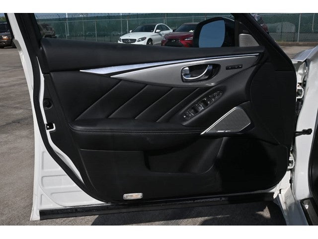 2023 INFINITI Q50 LUXE