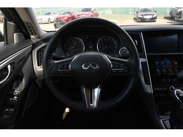 2023 INFINITI Q50 LUXE