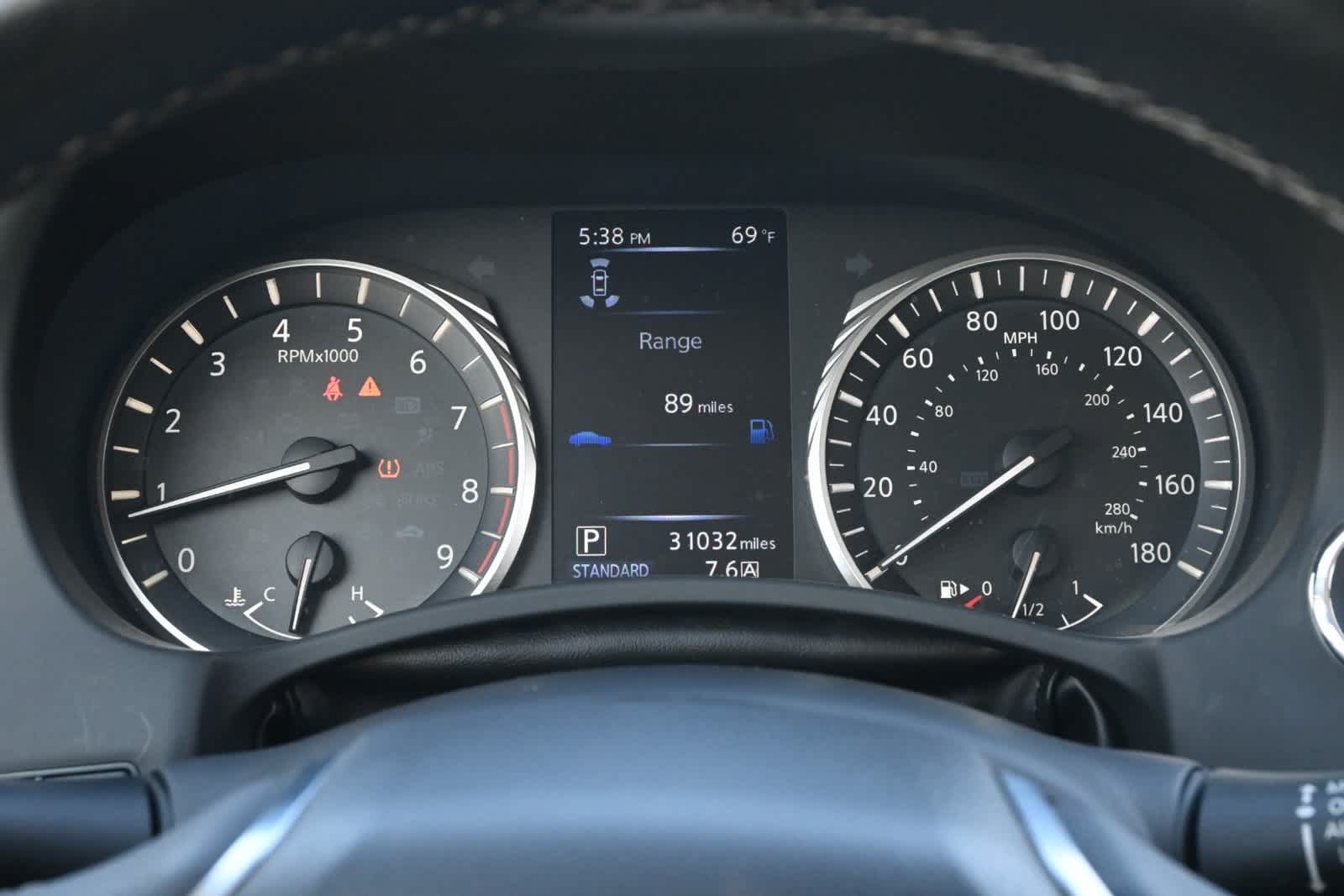 2023 INFINITI Q50 LUXE