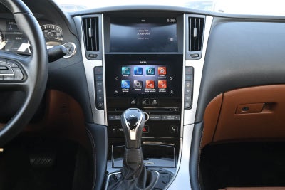 2023 INFINITI Q50 LUXE