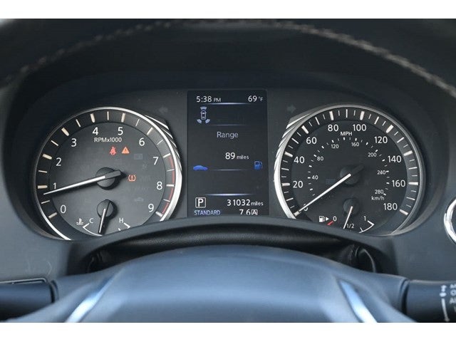 2023 INFINITI Q50 LUXE