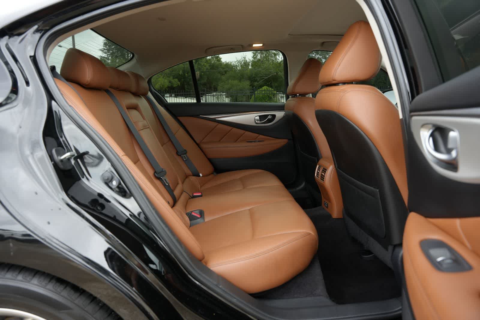 2023 INFINITI Q50 LUXE