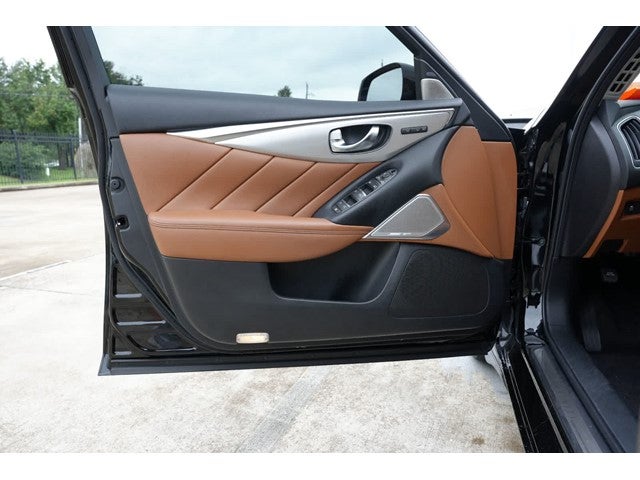 2023 INFINITI Q50 LUXE