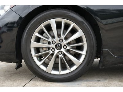 2023 INFINITI Q50 LUXE